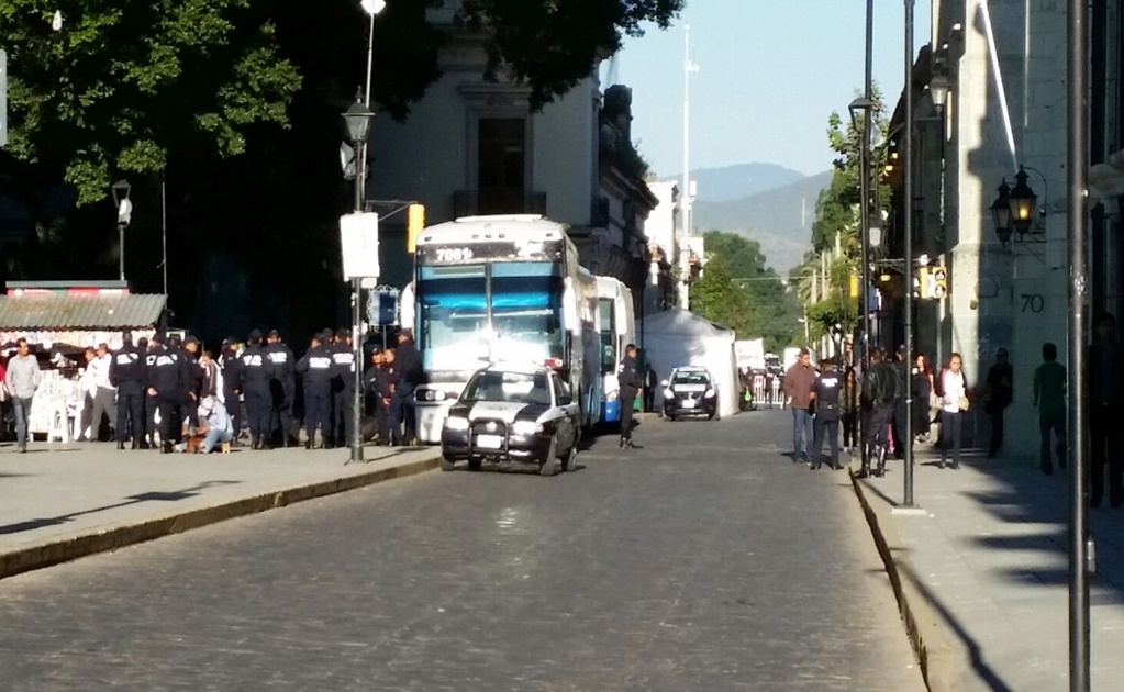 Policía Estatal refuerza filtros para ingresar al Zócalo de Oaxaca