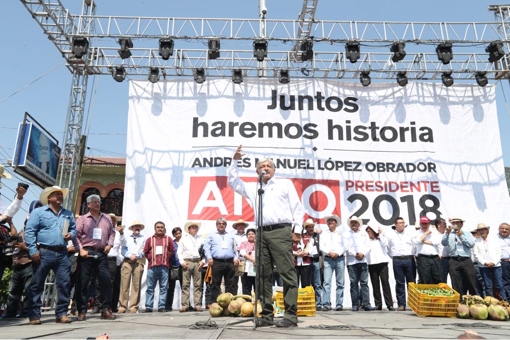 "El Bronco", una mancha más al tigre: AMLO; pide darle oportunidad a "Marichuy"