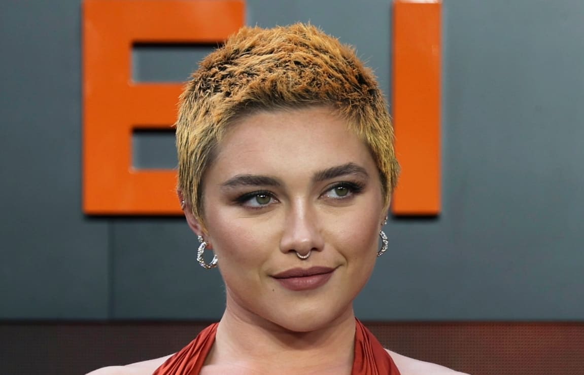 Florence Pugh abandona estreno de "Oppenheimer" para unirse a huelga de actores