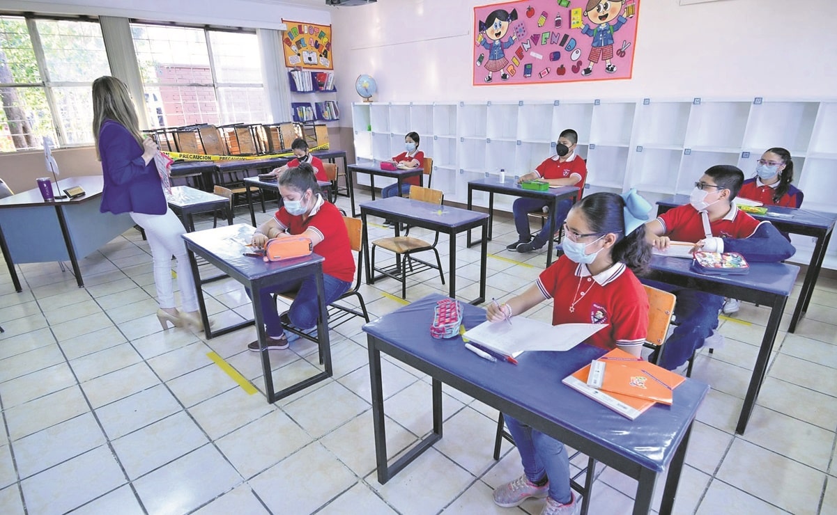 Escuelas no cerrarán si detectan un contagio de Covid: SEP