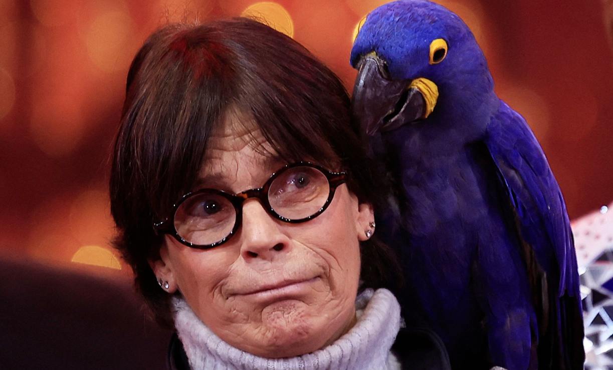 Estefanía de Mónaco enciende las alarmas con su apariencia en un festival de circo