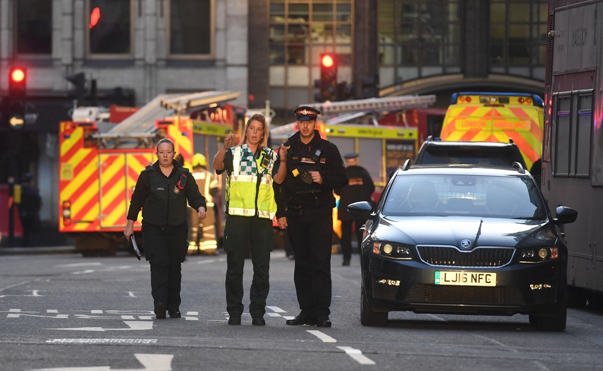 Vinculan a “grupos terroristas” a hombre que apuñaló a dos personas en Londres