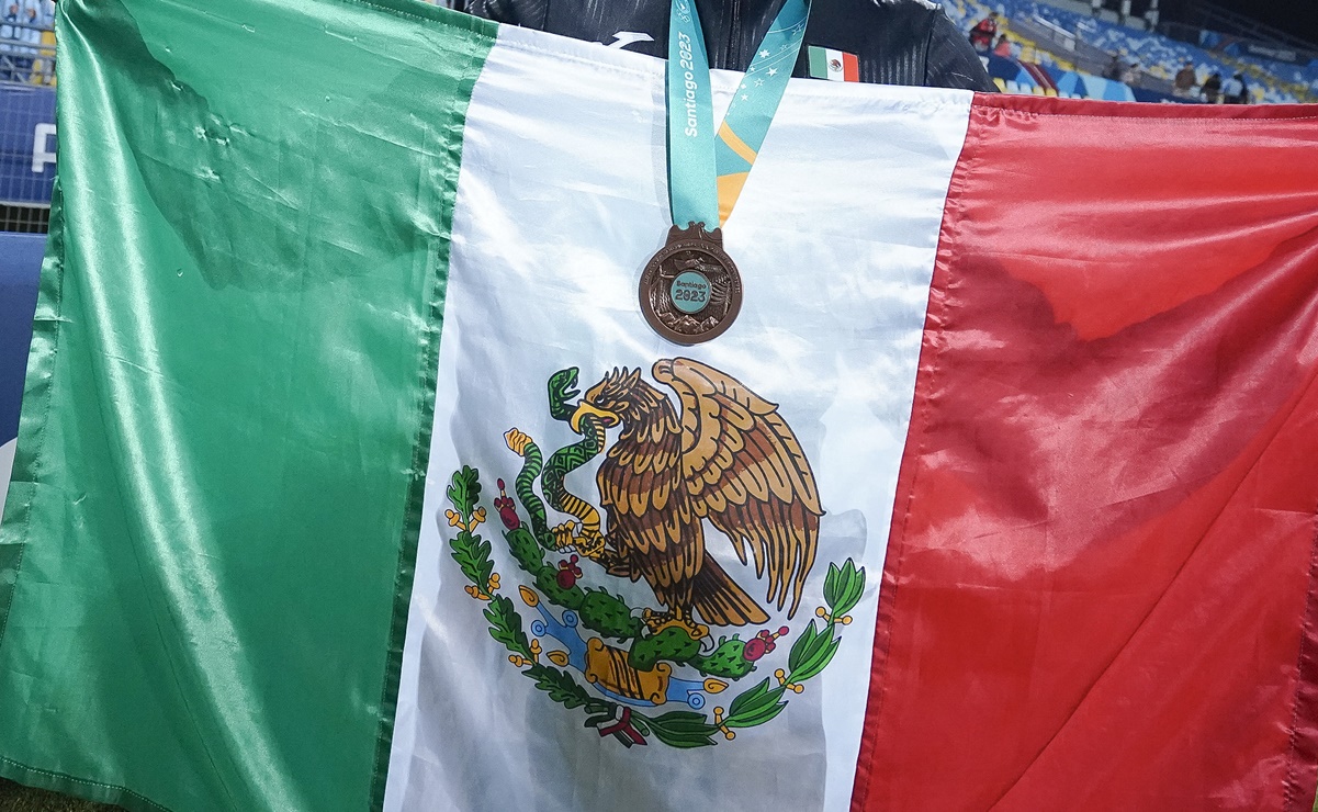 Medallista mexicano busca trabajo tras sufrir lesión: “Recogí basura para poder sobrevivir”