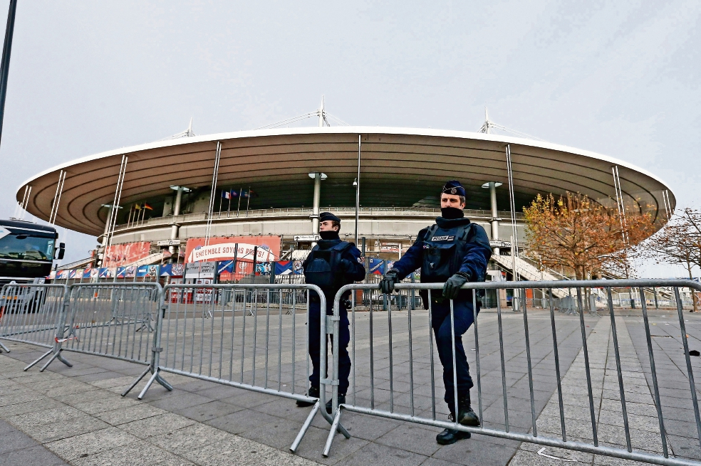 Se vuelven estadios acorazados 