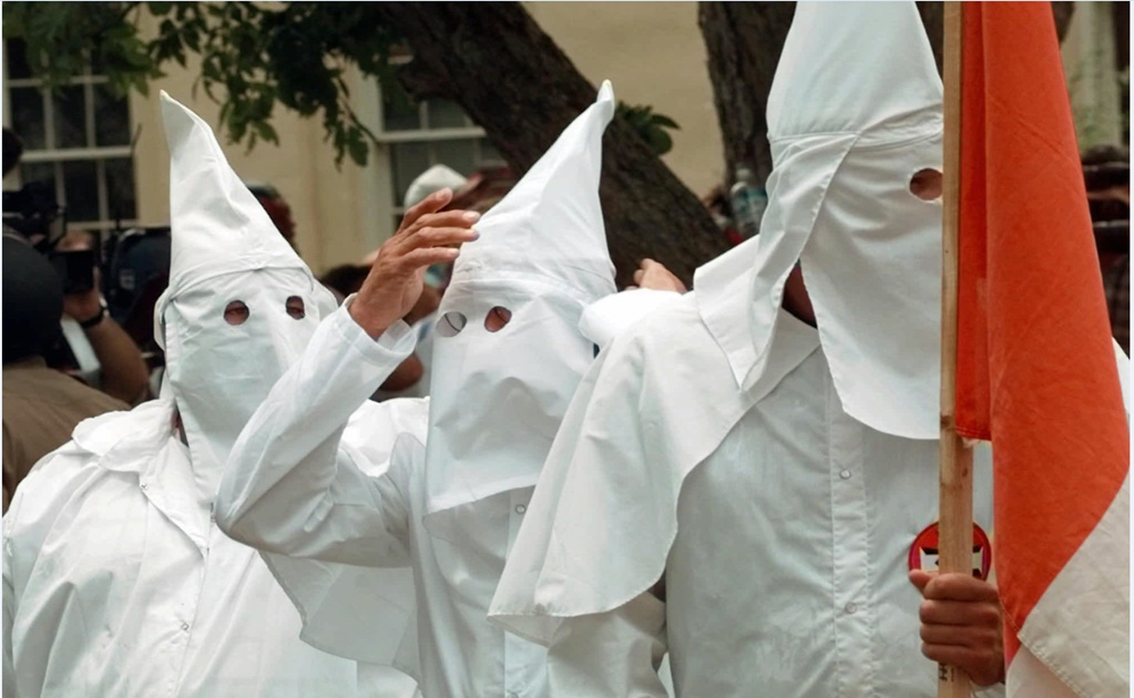 Ku Klux Klan, a time adapting group