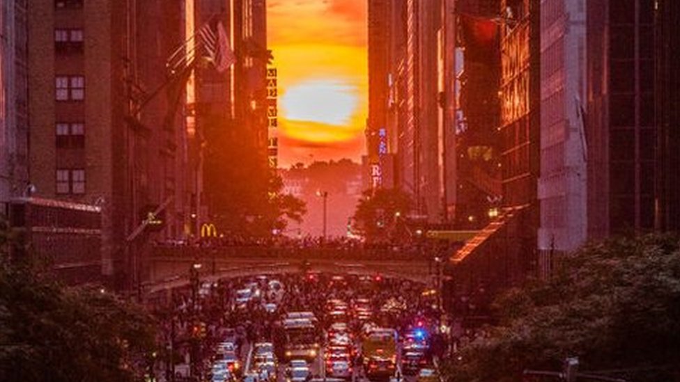 Manhattanhenge, el fenómeno solar que atrae a miles de personas a Nueva York