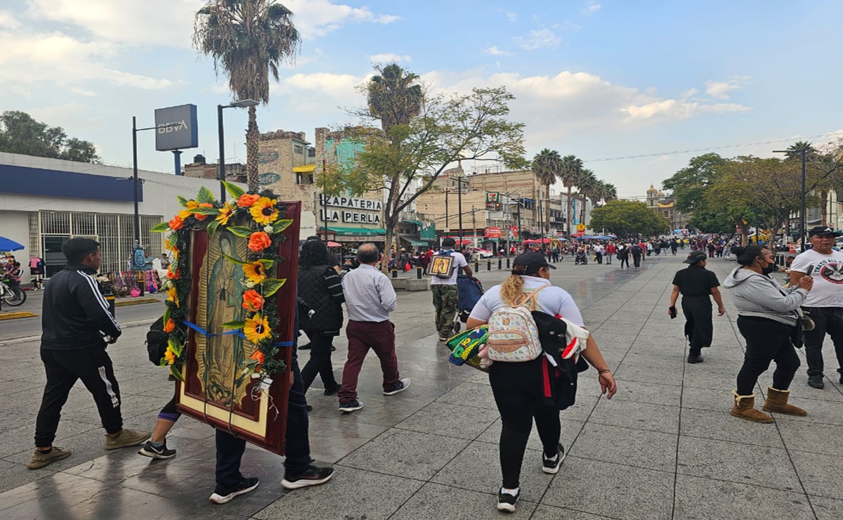 Llegan peregrinos a la Basílica: "Vengo a pedirle que me de fuerza y sabiduría para ser un buen esposo"