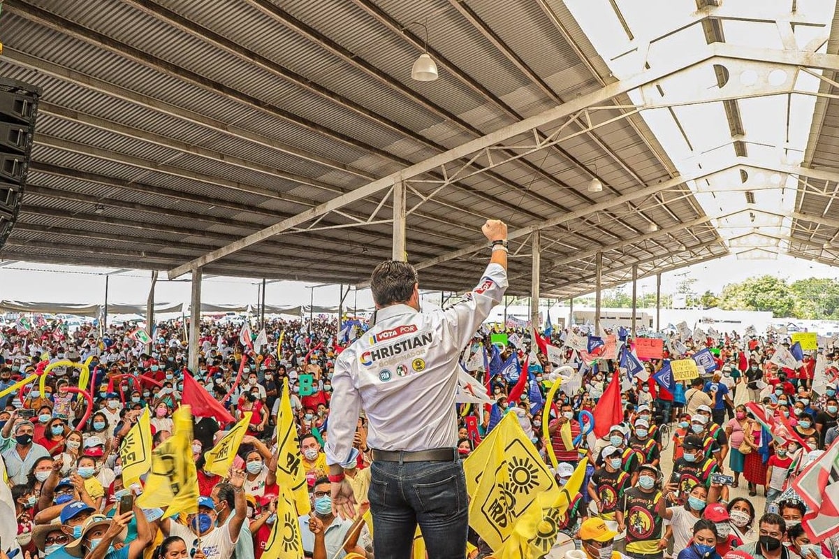 Declina candidato de Fuerza por México a favor de Christian Castro en Campeche 