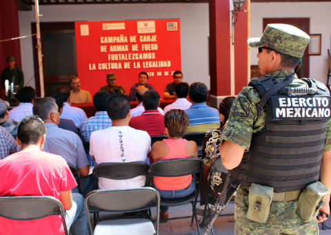 Canje de Armas en Tequis 