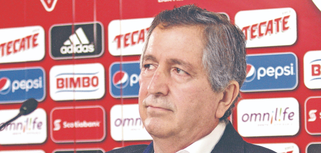 Jorge Vergara gana la disputa por las Chivas tras 17 años de batalla
