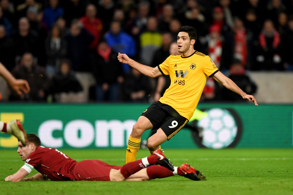 Con gol de Raúl Jiménez, los Wolves eliminan al Liverpool de la FA Cup