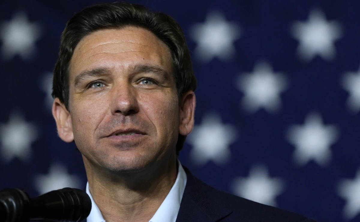 DeSantis firma ley para divulgar transcripciones del caso de abuso sexual de Epstein