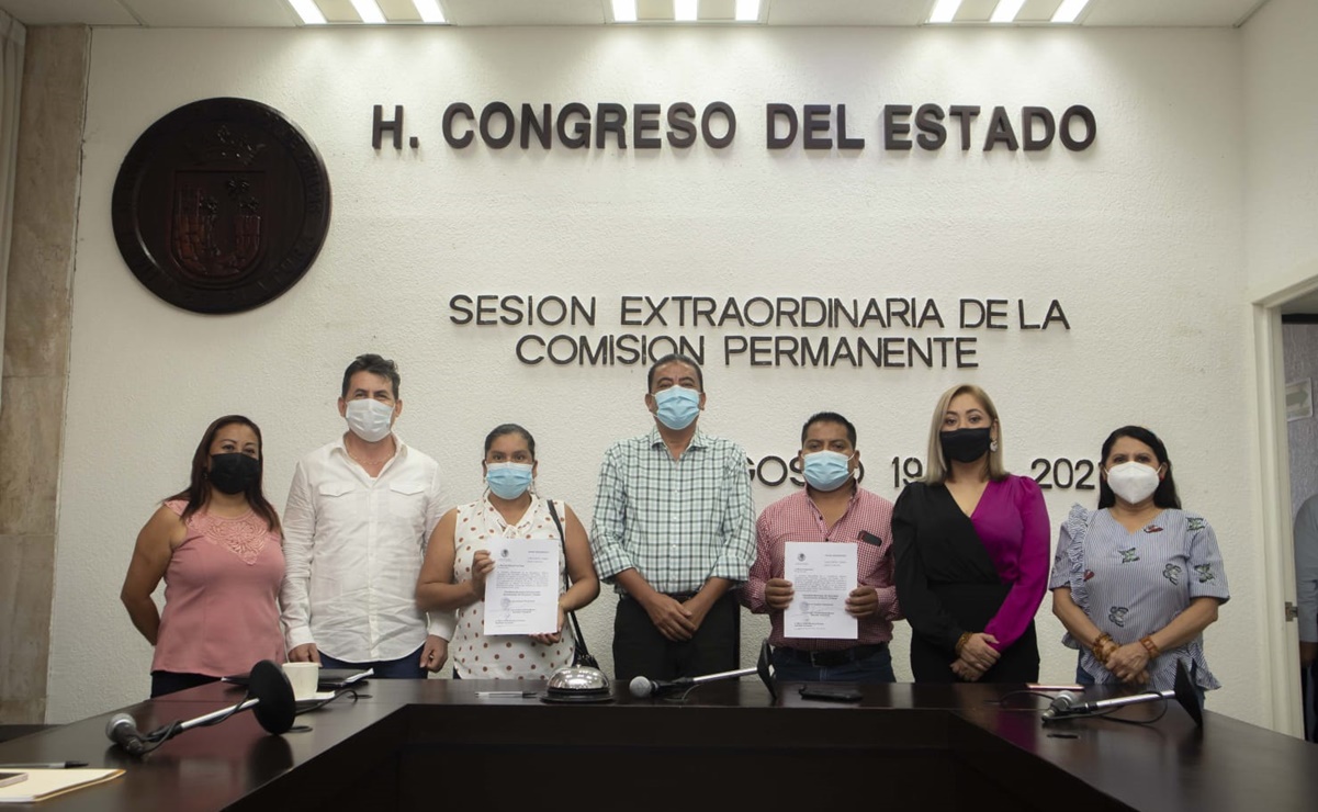 Toman protesta a nuevos alcaldes sustitutos de Bochil y Simojovel en Chiapas