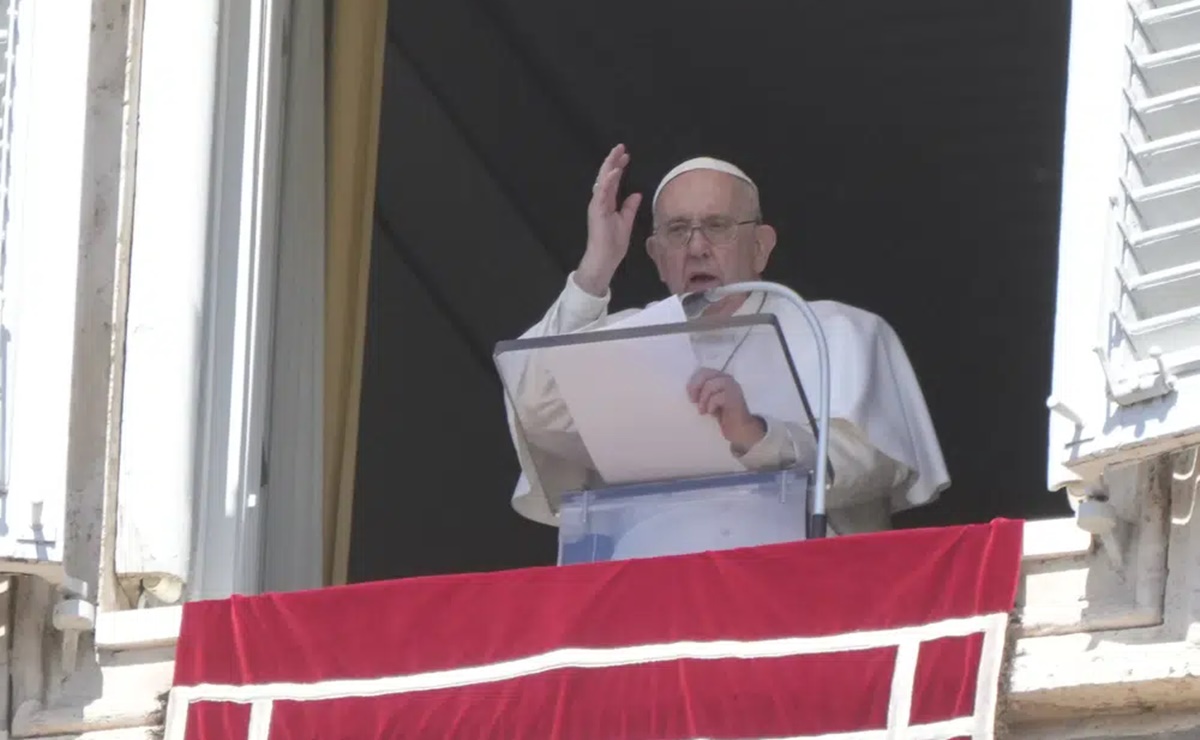 Papa Francisco pide orar por la paz en Lunes de Pascua