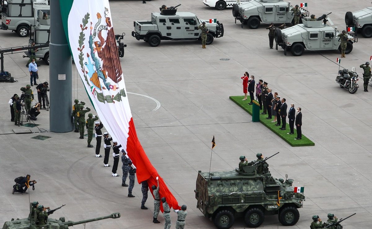 ¿A qué hora será el desfile del 16 de septiembre y qué cierres habrá?