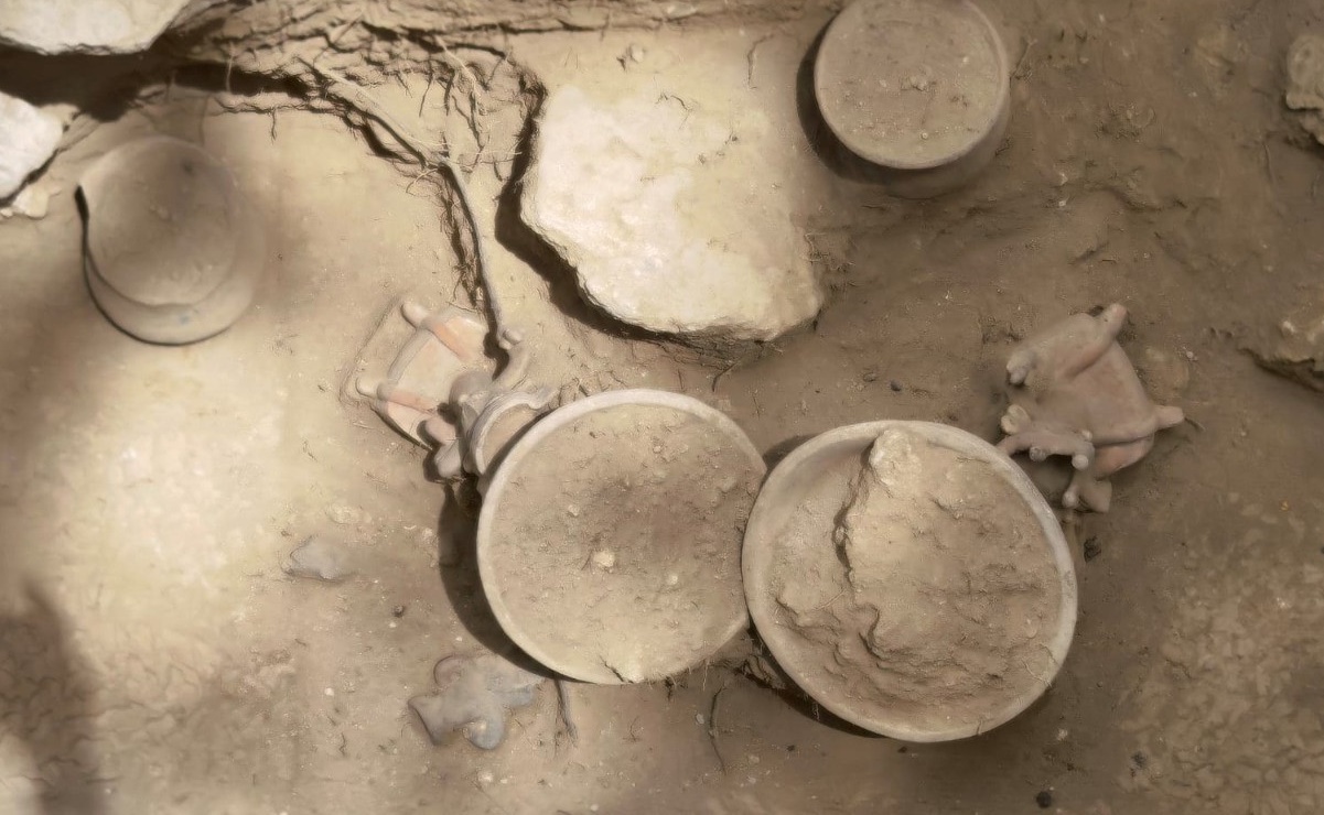 Hallan ofrenda prehispánica en la Zona Arqueológica de Xochitécatl, en Tlaxcala