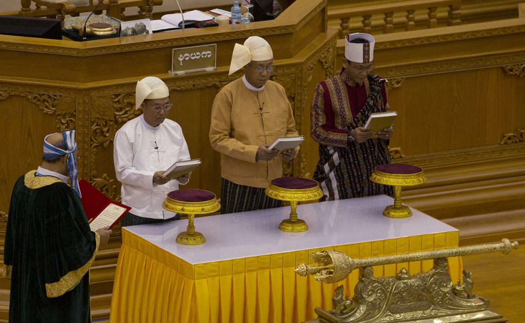 Htin Kyaw jura como presidente de Myanmar