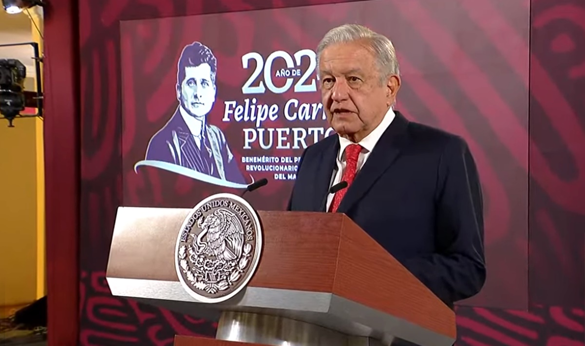 “Niego, niego”: AMLO rechaza que falten medicamentos en la Megafarmacia