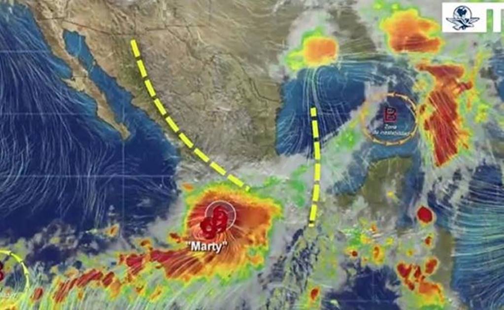 Tropical storm Marty weakens a little of Mexico's coast 