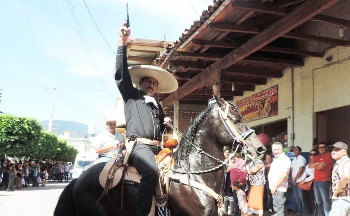 Perfil. César Arturo Valencia nació, creció, gobernó y murió a balazos en Aguililla, Michoacán