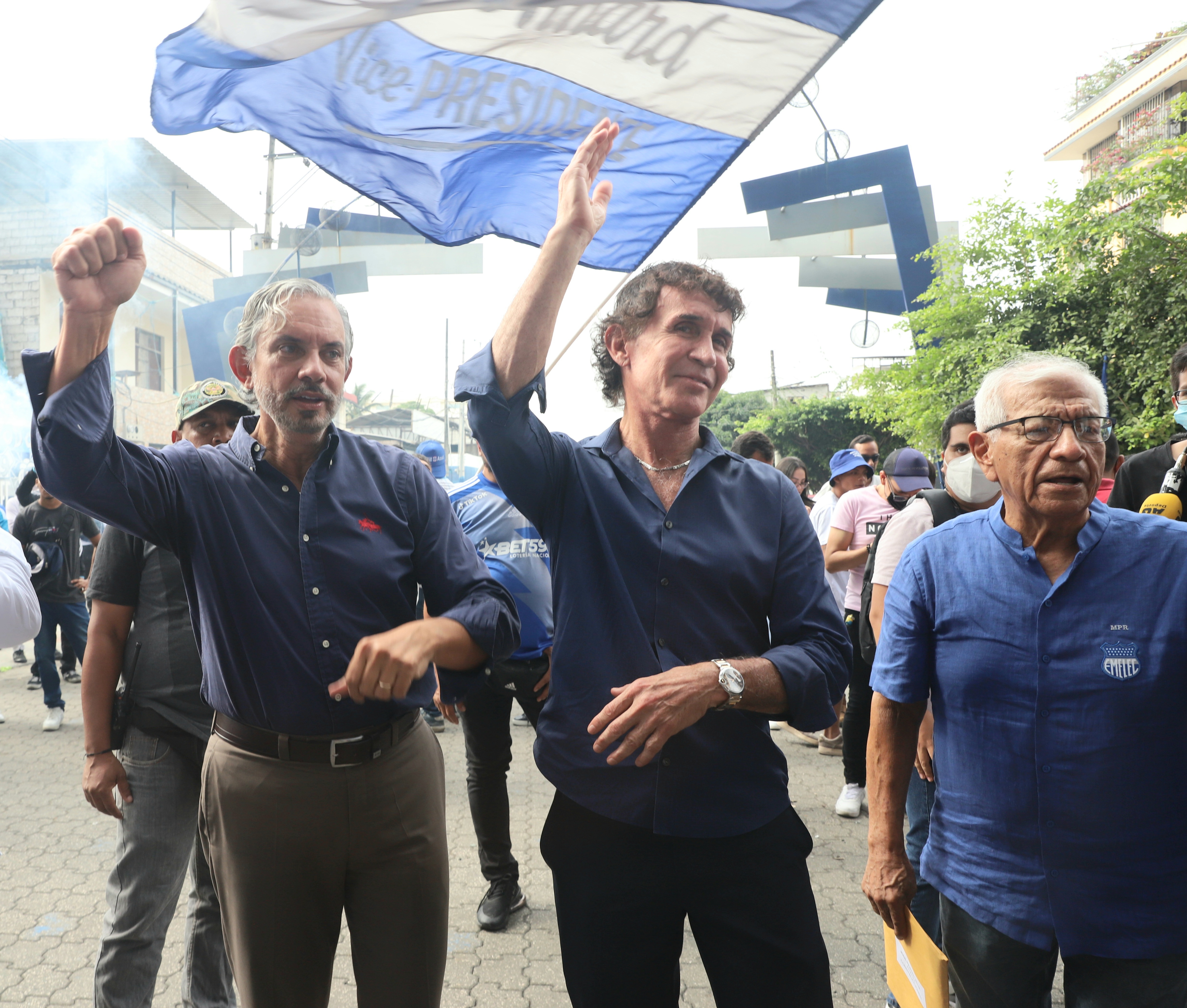 ‘No está bien que se busque a la justicia para resolver problemas del club y que nos tengan que decir lo que hay que hacer’, reprocha José Pileggi, candidato a la presidencia de Emelec