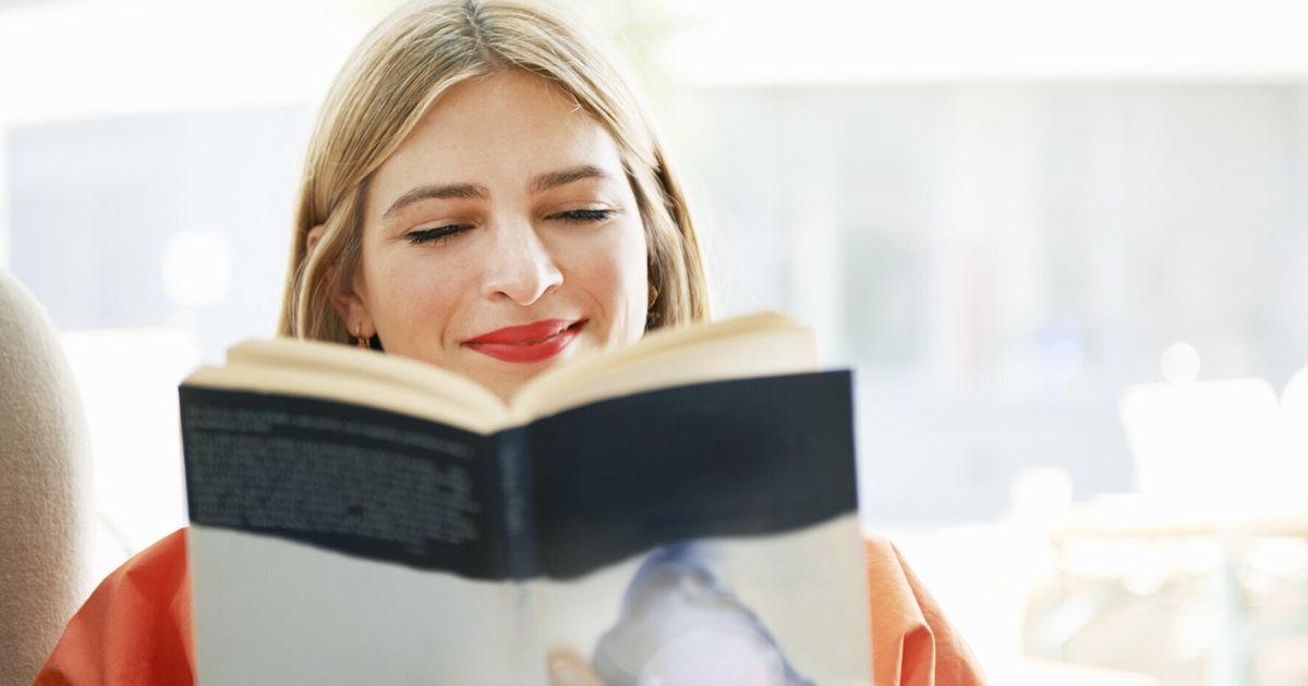 En qué momento dejamos de leer en voz alta (y los enormes beneficios que tiene hacerlo a viva voz)