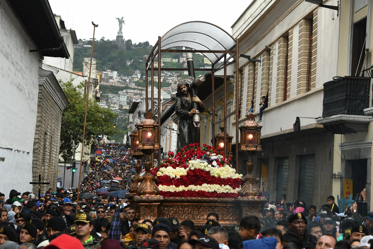 Procesión Jesús del Gran Poder, en Quito, tendrá resguardo de más de 600 300 agentes de tránsito y funcionarios municipales | Ecuador | Noticias | Universo