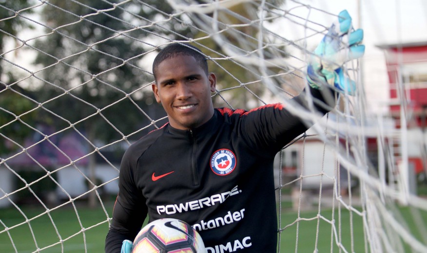 Omar Carabalí es citado a la selección absoluta de Chile para un microciclo