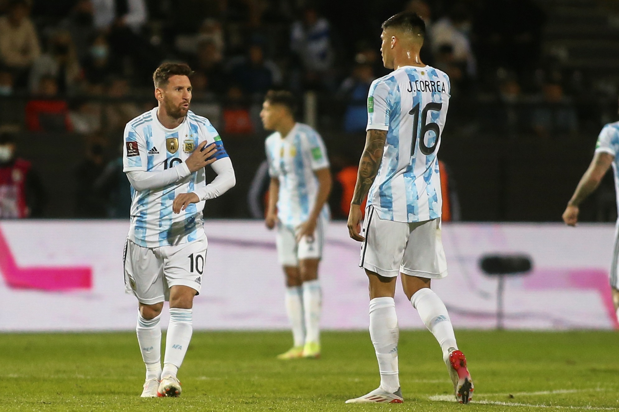 Lionel Messi tuvo pocos minutos de juego ante Uruguay porque el objetivo es Brasil, dice el DT de Argentina