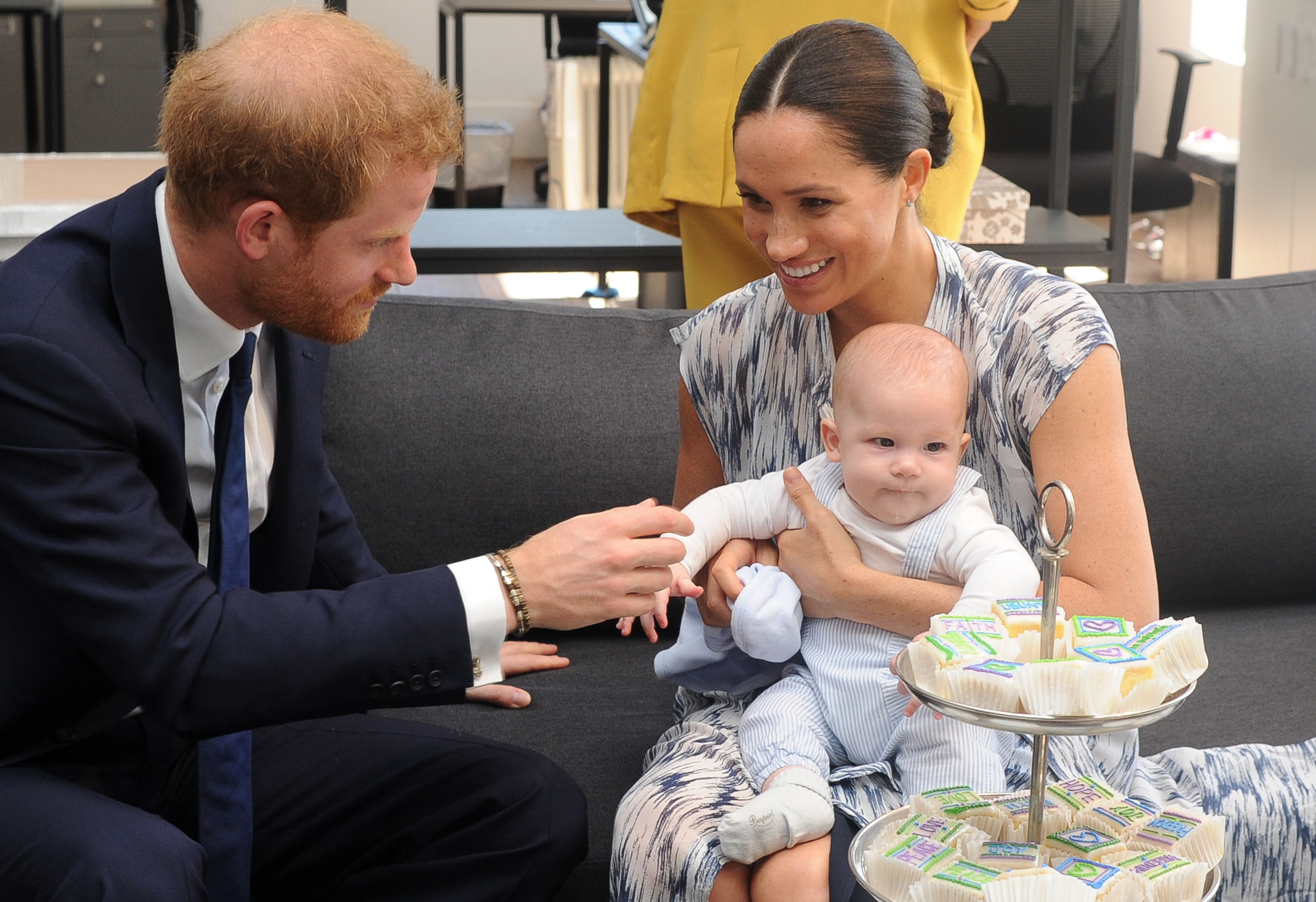 ¿Arrepentidos? El balance de Meghan y Enrique un año después de haber renunciado a la realeza