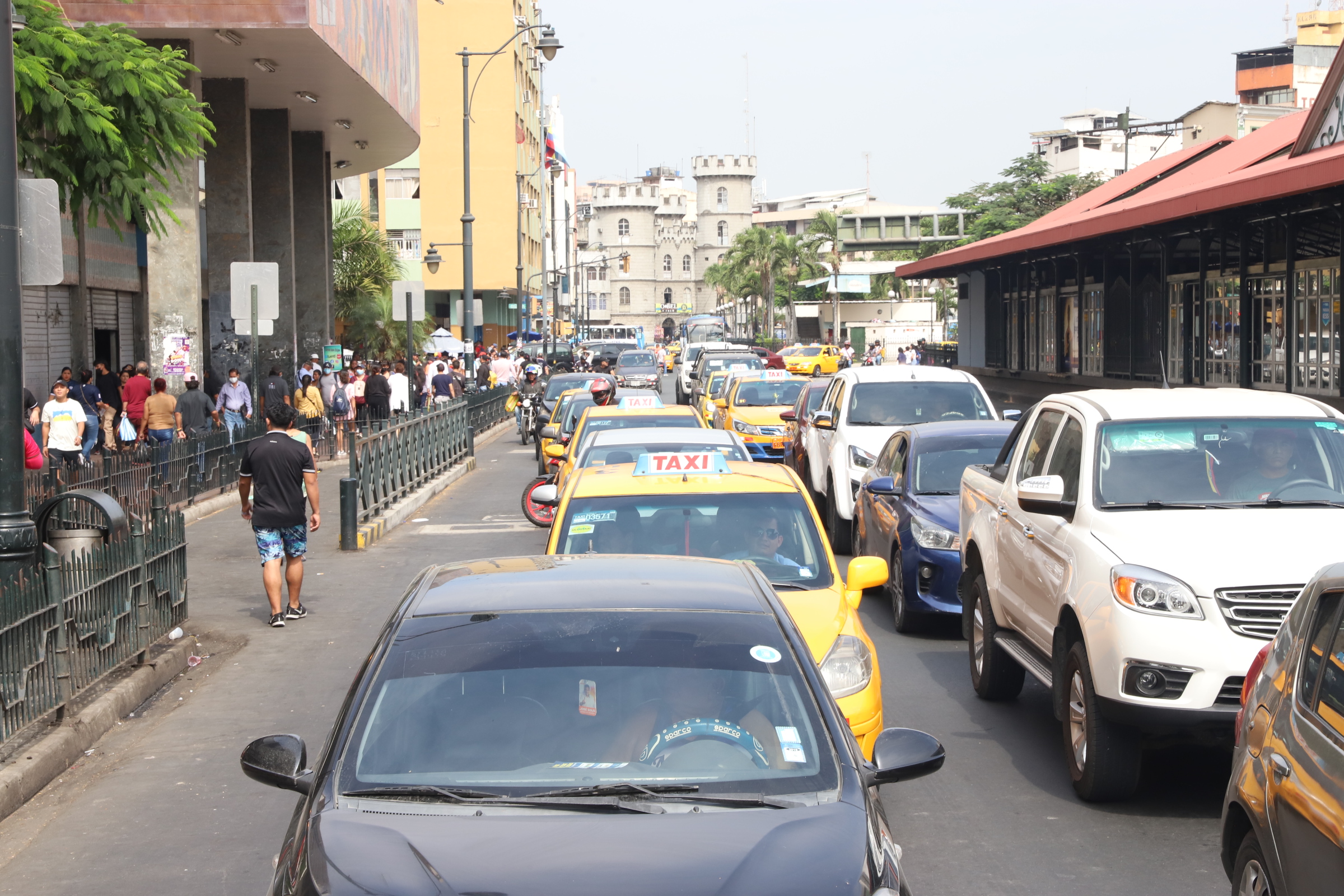 Clonazepam se vende libremente en farmacias pequeñas y locales de la Bahía  de Guayaquil, pese al anuncio de control de autoridades de Salud |  Comunidad | Guayaquil | El Universo