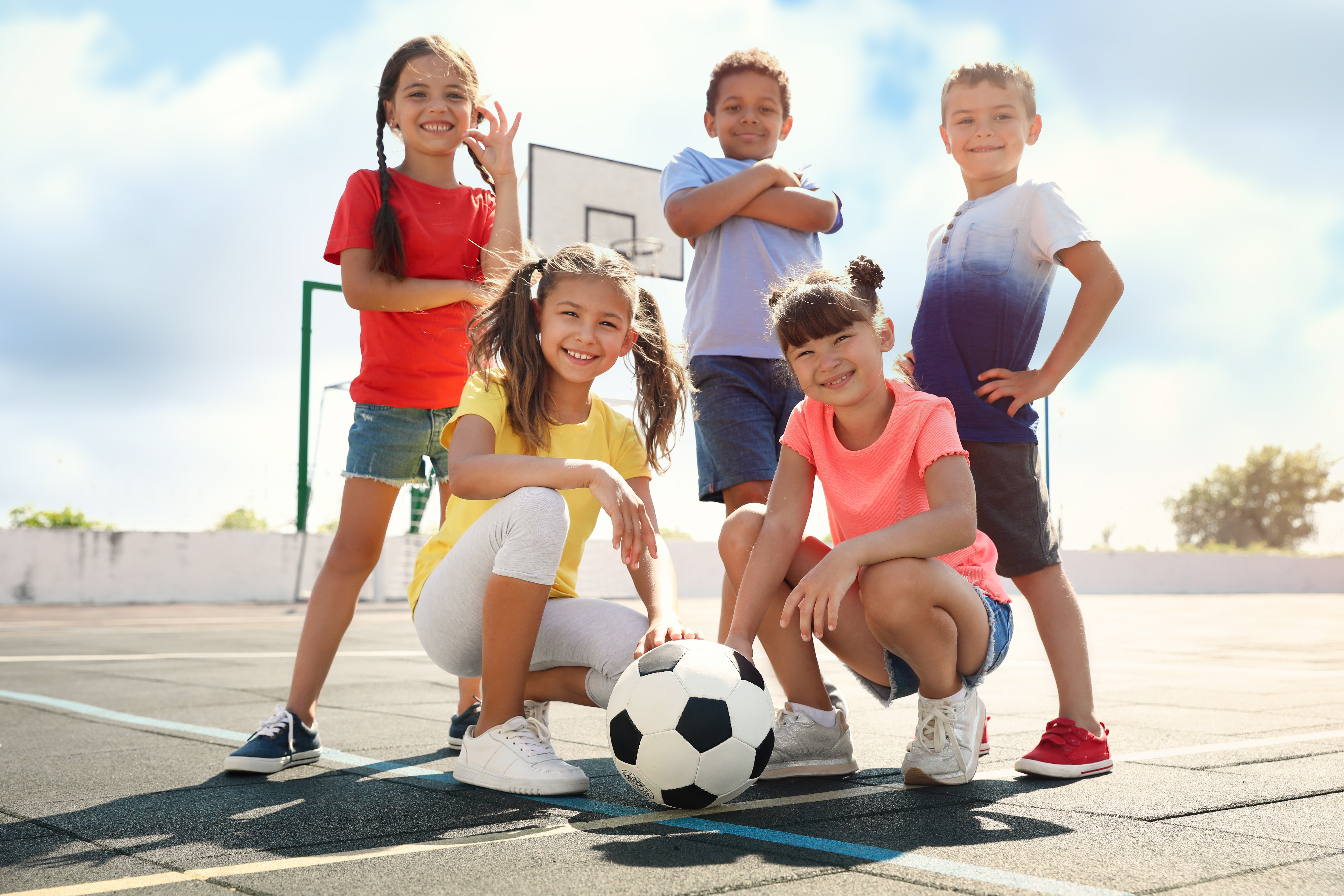 Más allá del fútbol: alternativas para que los niños encuentren el