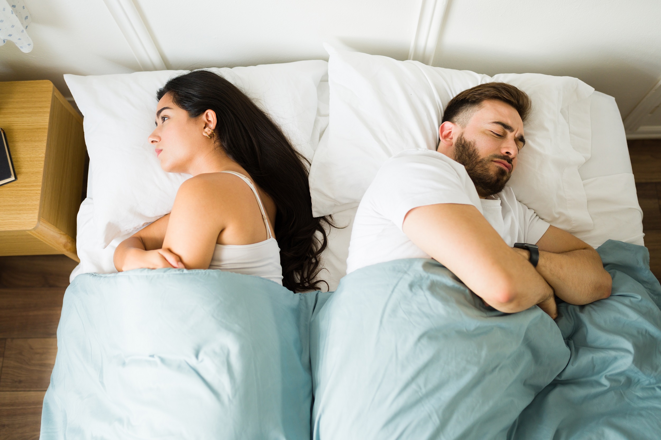 Cinco juegos en la cama para compartir con tu pareja
