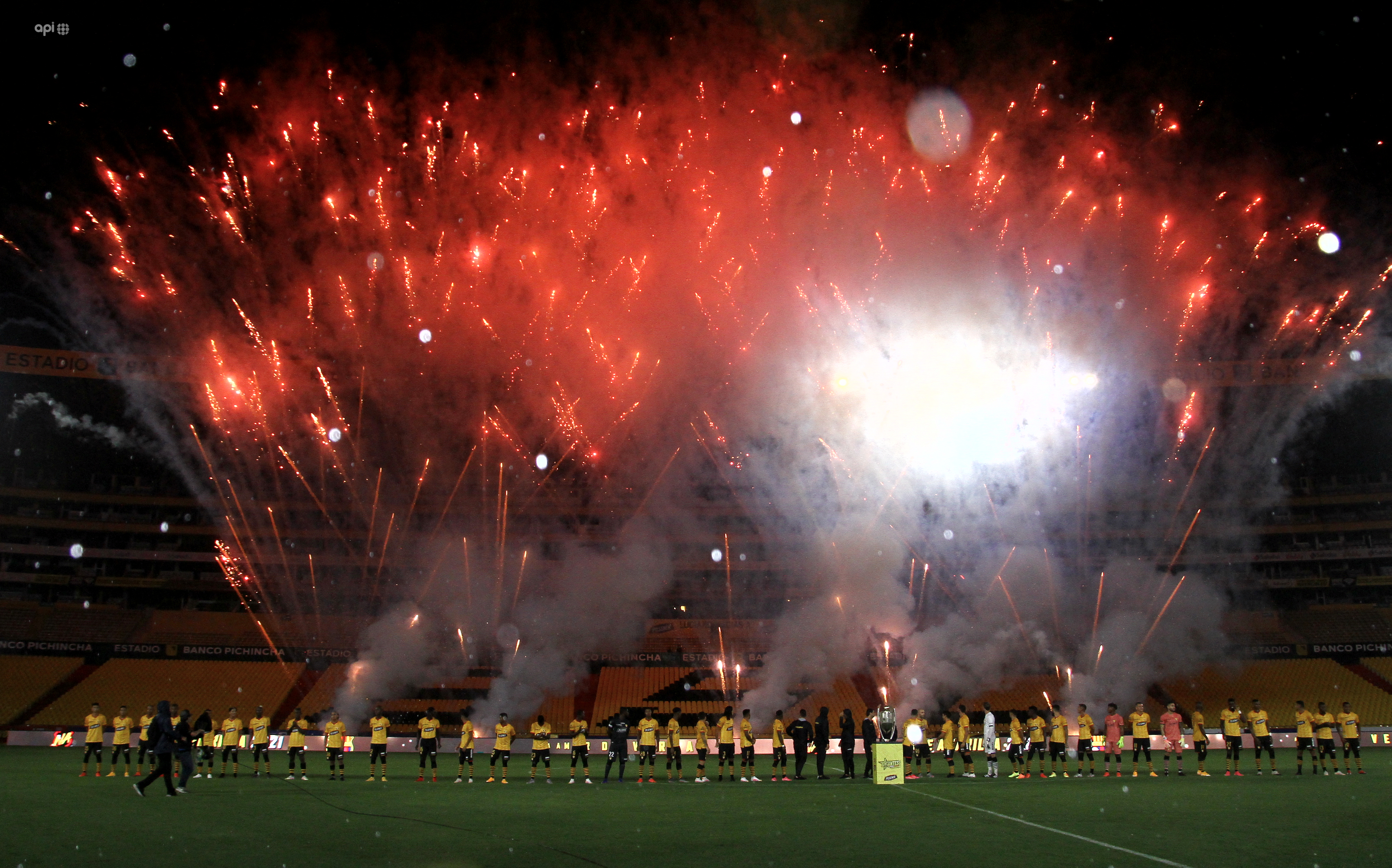 Chequeos médicos de Barcelona SC se iniciarán el 27 de diciembre; pretemporada, en Manta, y la Noche Amarilla será el 29 de enero