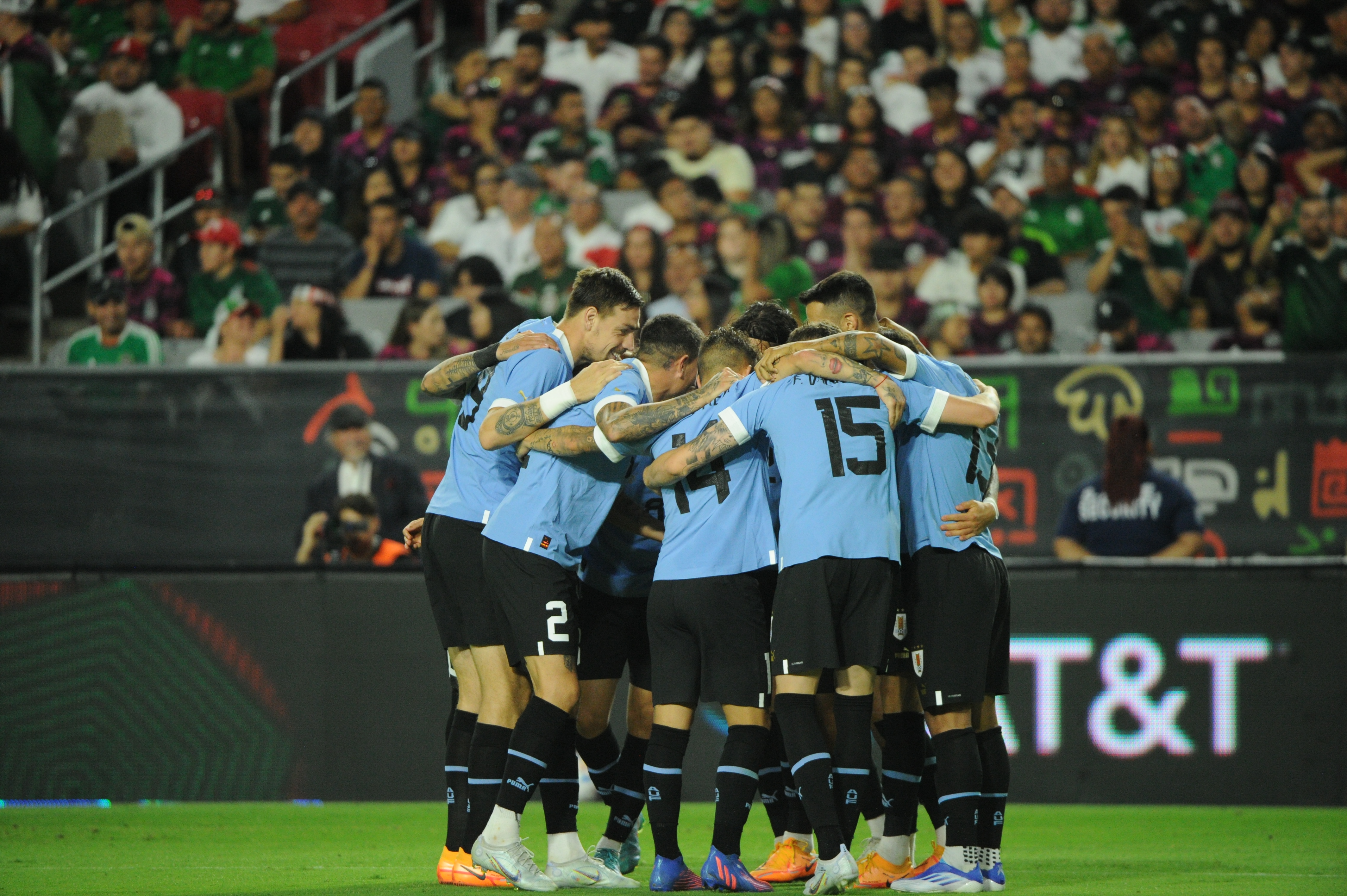 Nos encontramos a ver los partidos de Uruguay de la Copa Qatar