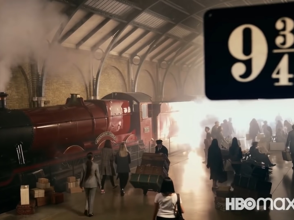 Todos los 1 de septiembre aparece en las pantallas de la estación Kings Cross de Londres la salida del Hogwarts Express para Hogsmeade | Cine | Entretenimiento | El Universo