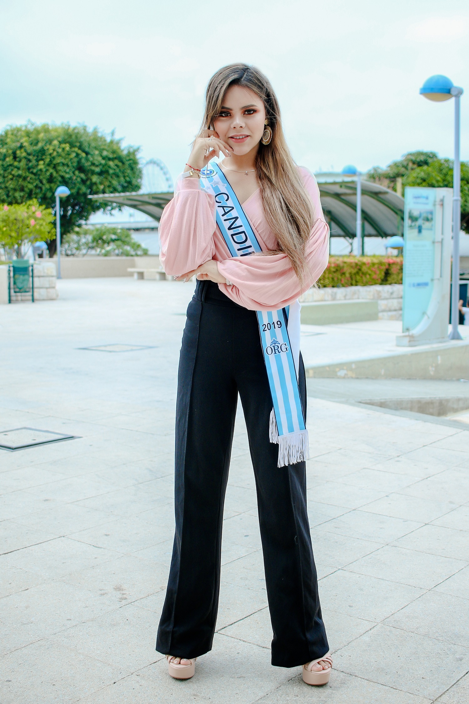 16 mujeres por la corona de Reina de Guayaquil | Gente ...