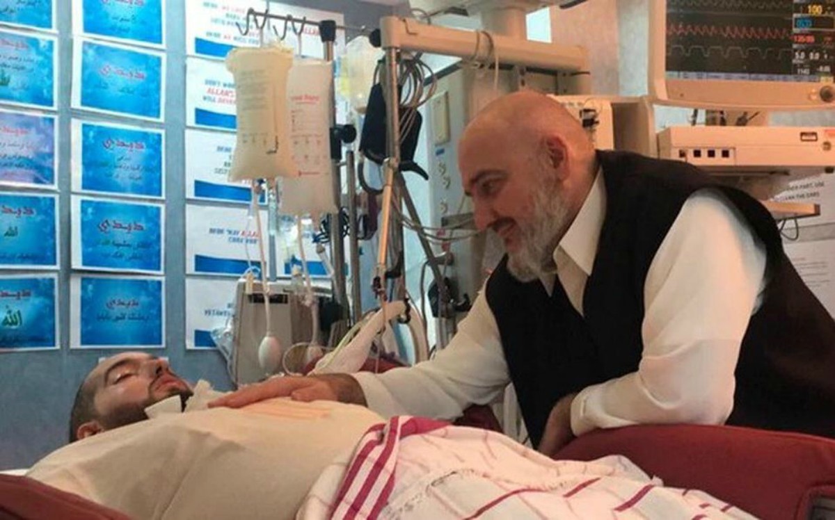 El 'príncipe durmiente' de Arabia Saudita reacciona a un estímulo tras 15 años en coma