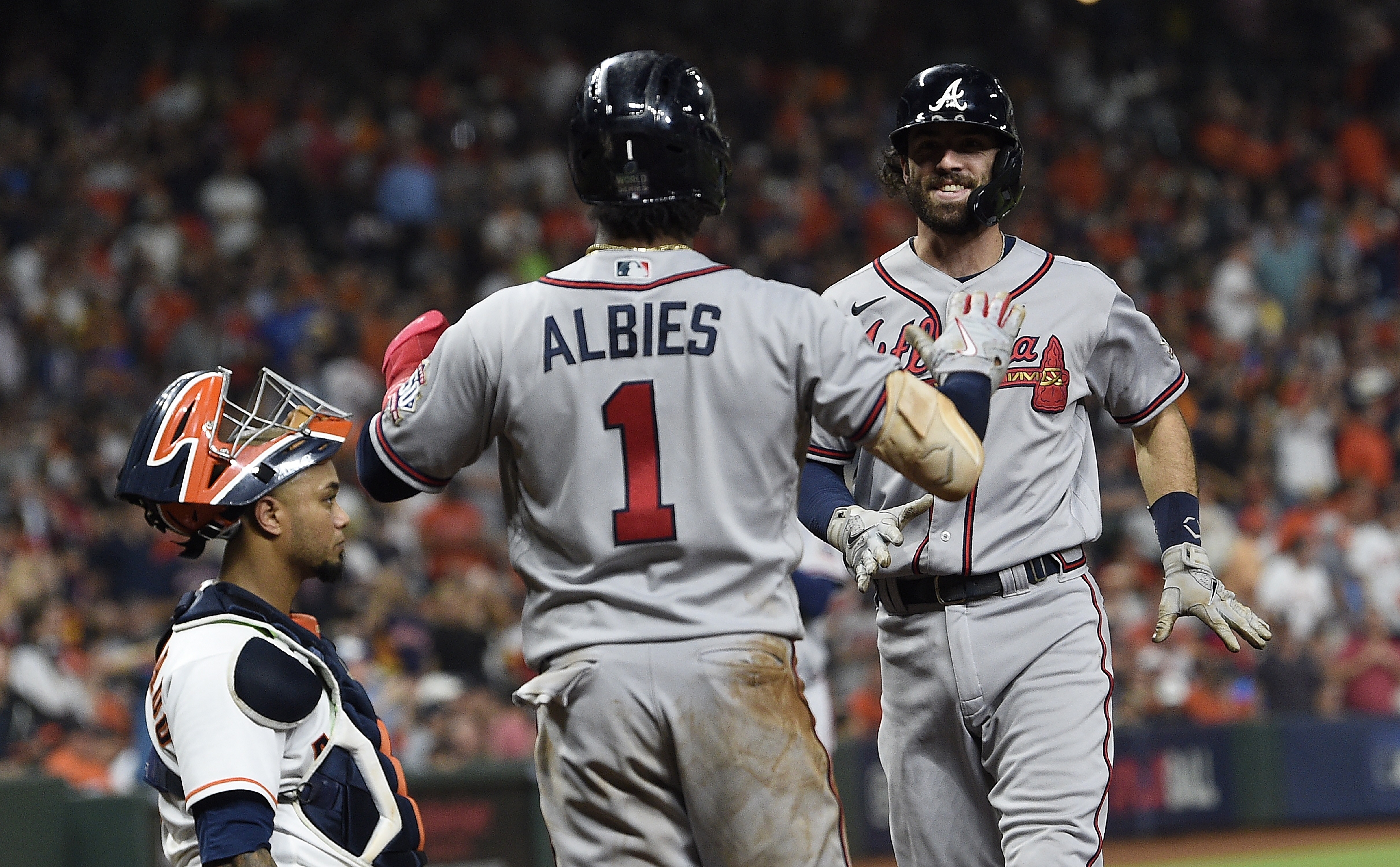 Bravos de Atlanta dan el primer golpe en la Serie Mundial de