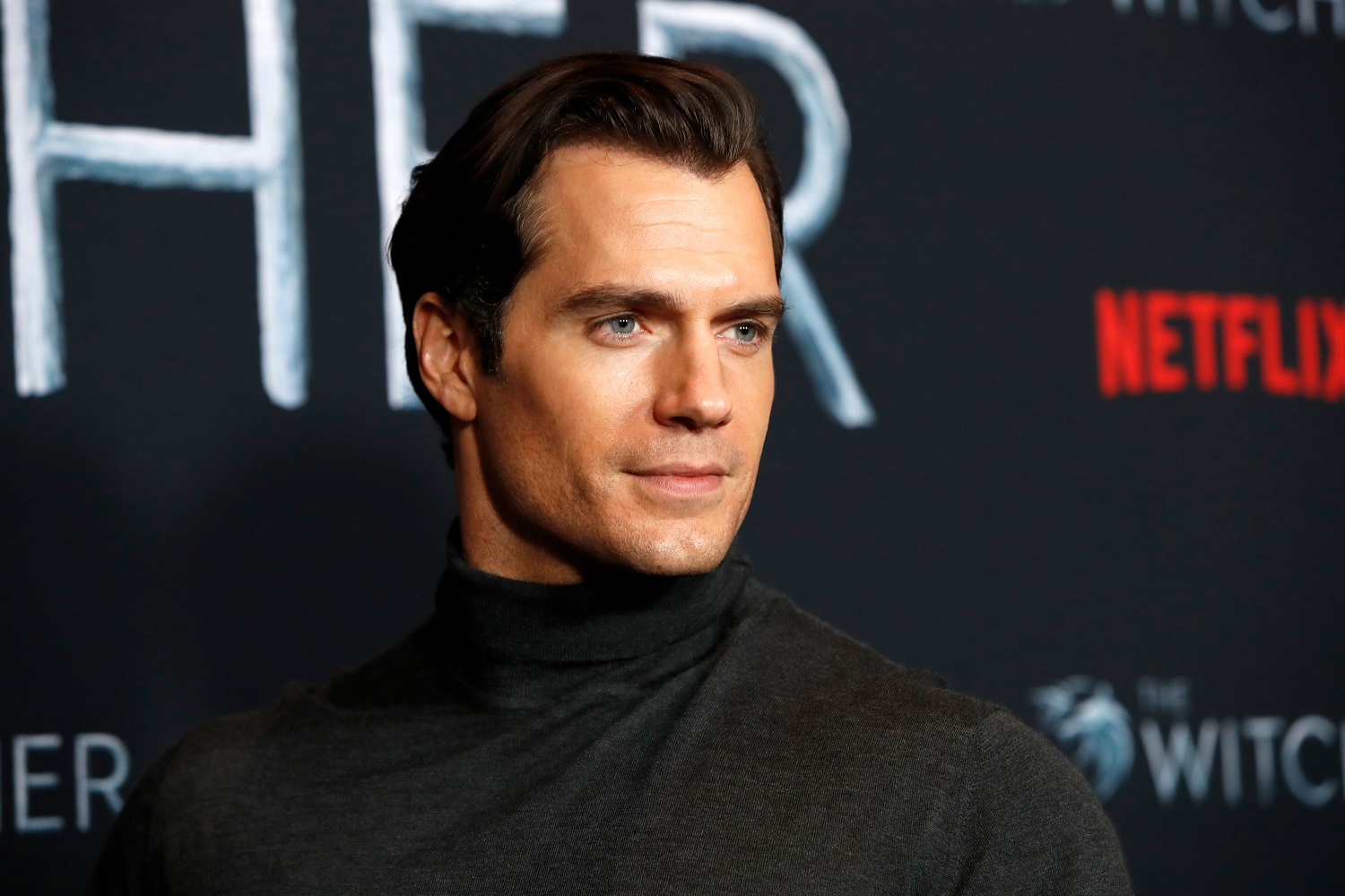 Henry Cavill e namorada Natalie Viscuso estreiam no tapete vermelho após  mais de 1 ano de namoro, Vogue