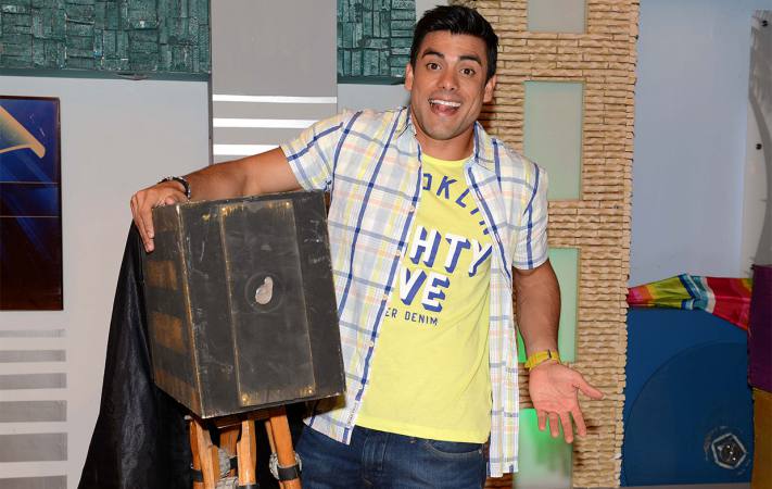 Parte de la vida del presentador Efraín Ruales en fotos | Gente ...