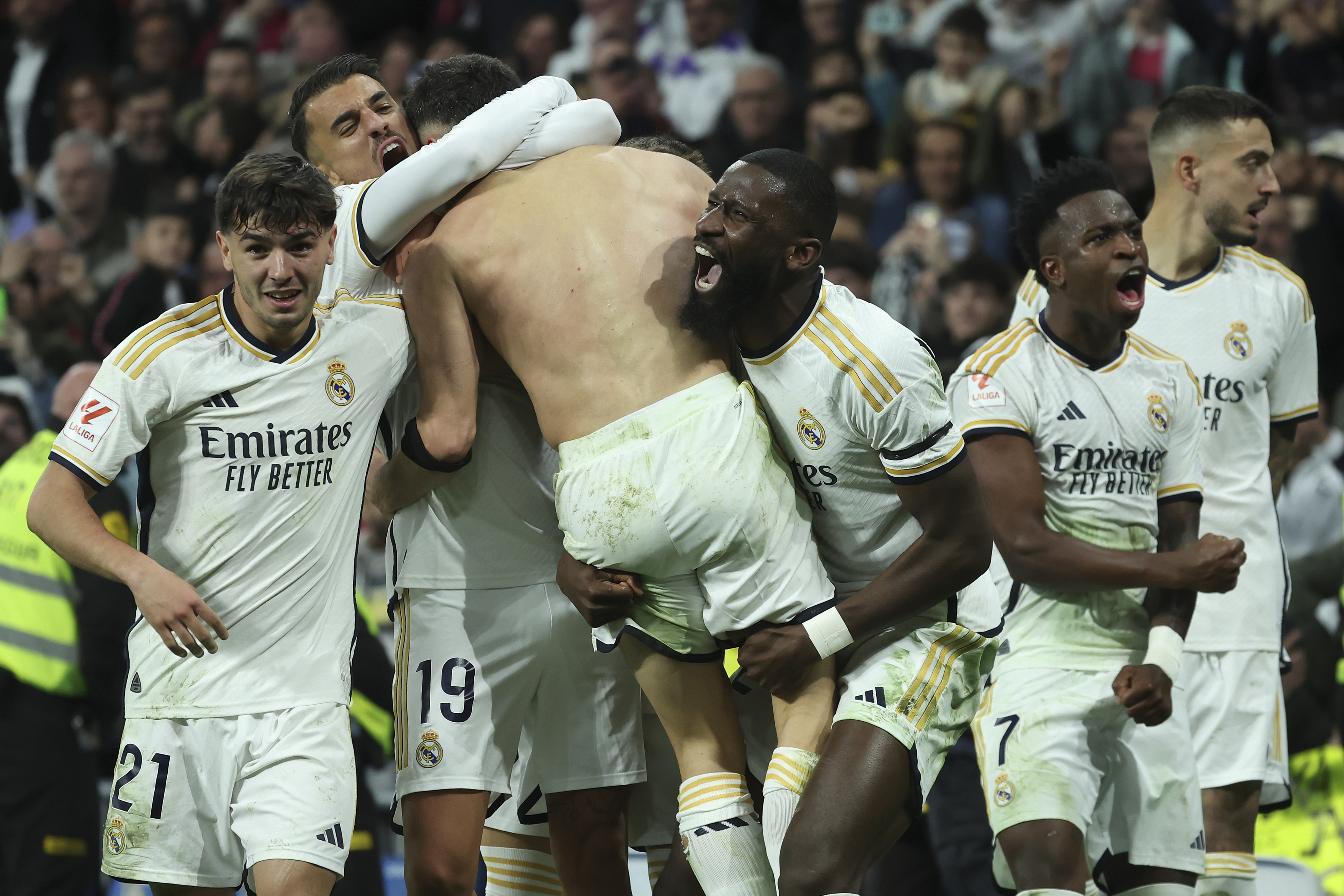 Real Madrid, el club más millonario del mundo, Fútbol, Deportes