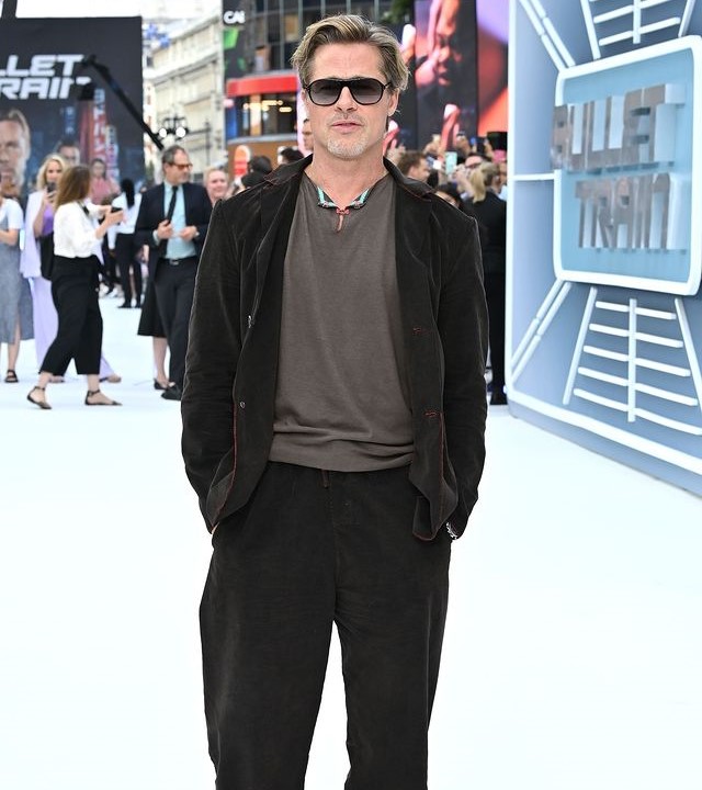 La foto de Brad Pitt con uno de sus dientes rotos: El actor sorprende en  Londres cautivando con su belleza masculina y una dentadura astillada |  Gente | Entretenimiento | El Universo