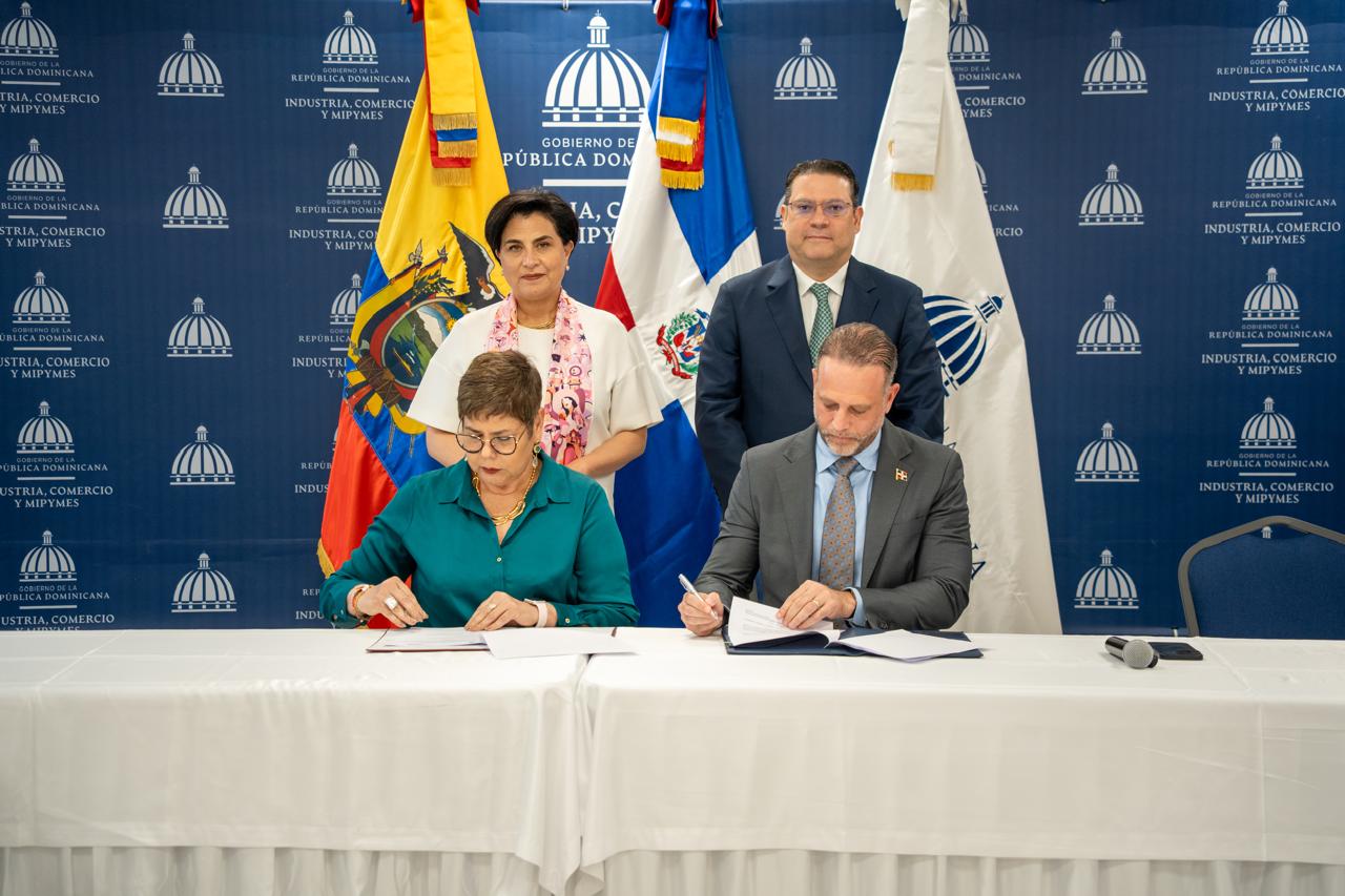 Ecuador exporta más de 250 productos a República Dominicana, país con el  que se negociará un nuevo acuerdo comercial | Economía | Noticias | El  Universo