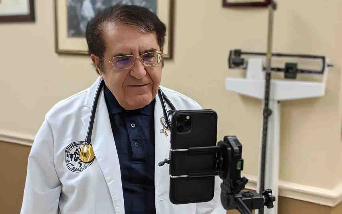 Dr. Now, el médico de Kilos Mortales lanza libro con 14 recomendaciones  para evitar la obesidad - La Tercera