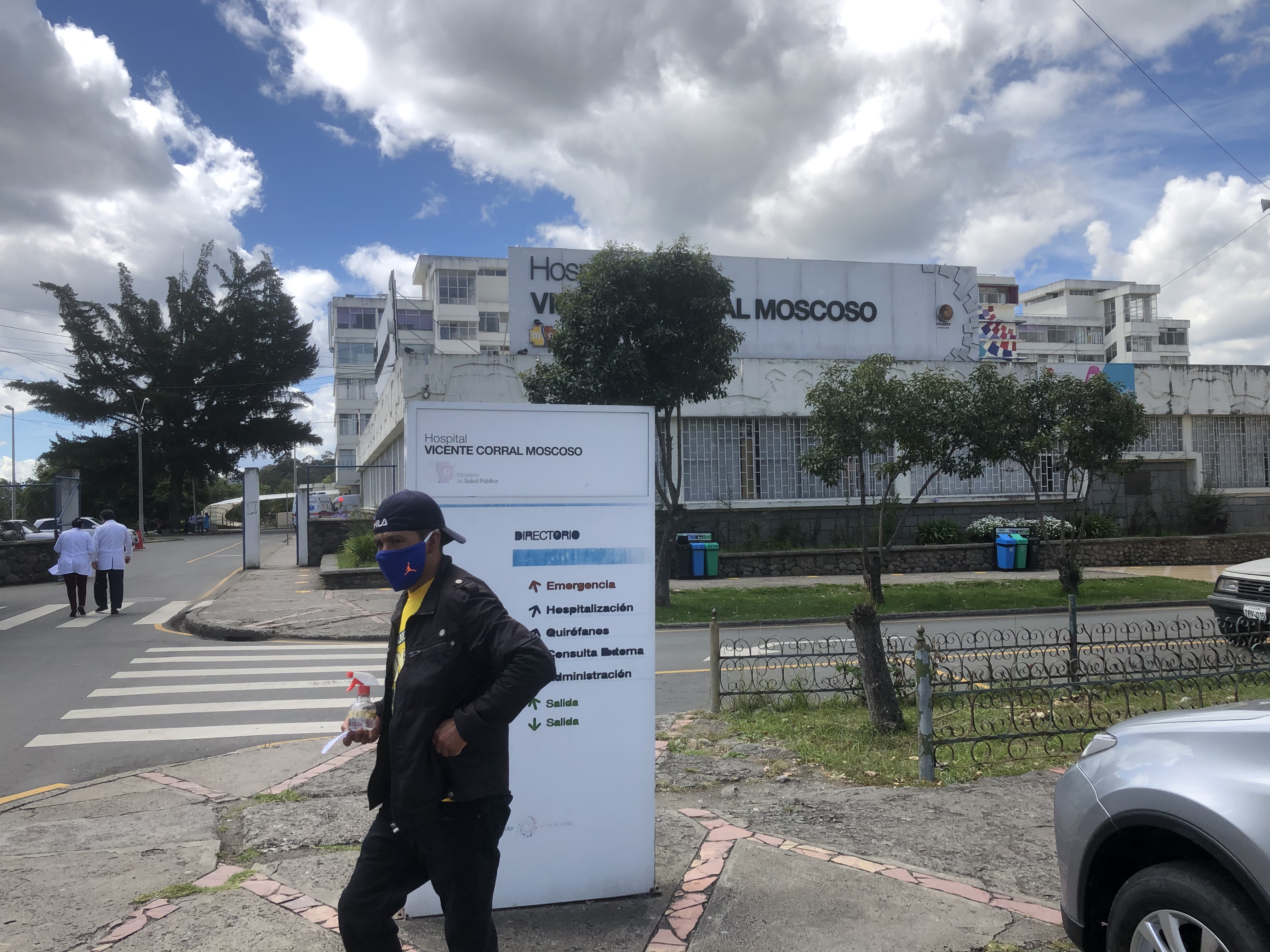Cuenca: mujer habría intentado matar a su hijo recién nacido en cuatro ocasiones, hoy el bebé permanece en cuidados intensivos tras ser envenenado