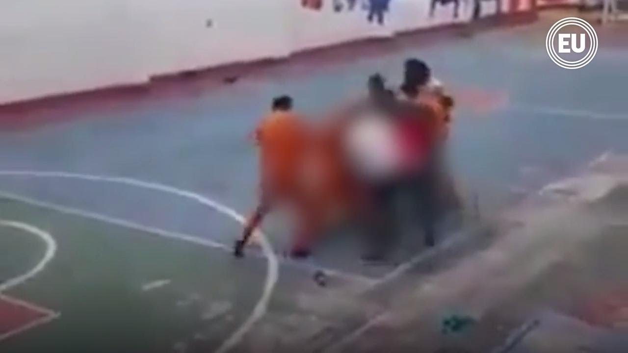 Policía dice que usó arma no letal para frenar riña en el Turi