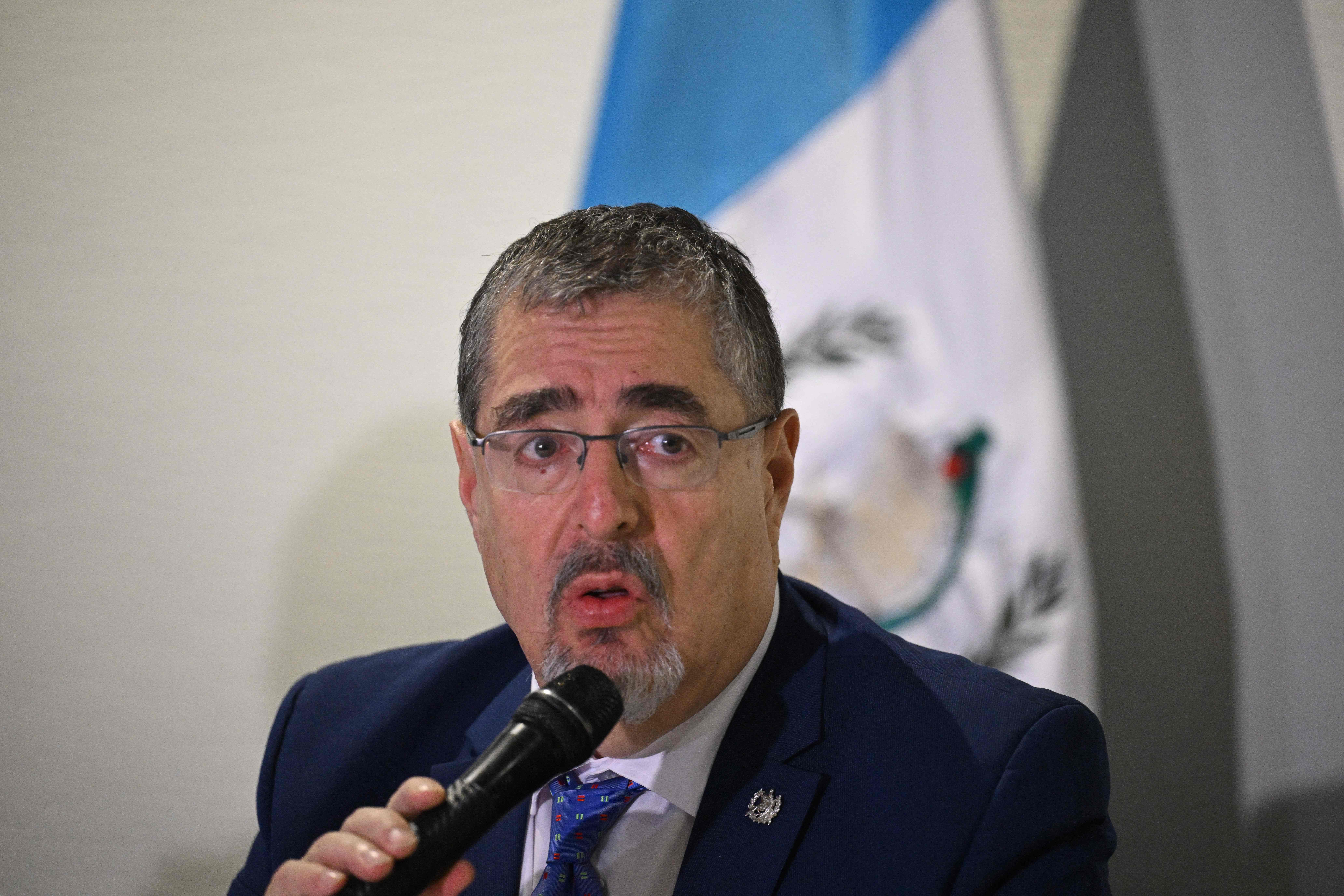 Suspenden tres partidos en Uruguay tras la renuncia de las
