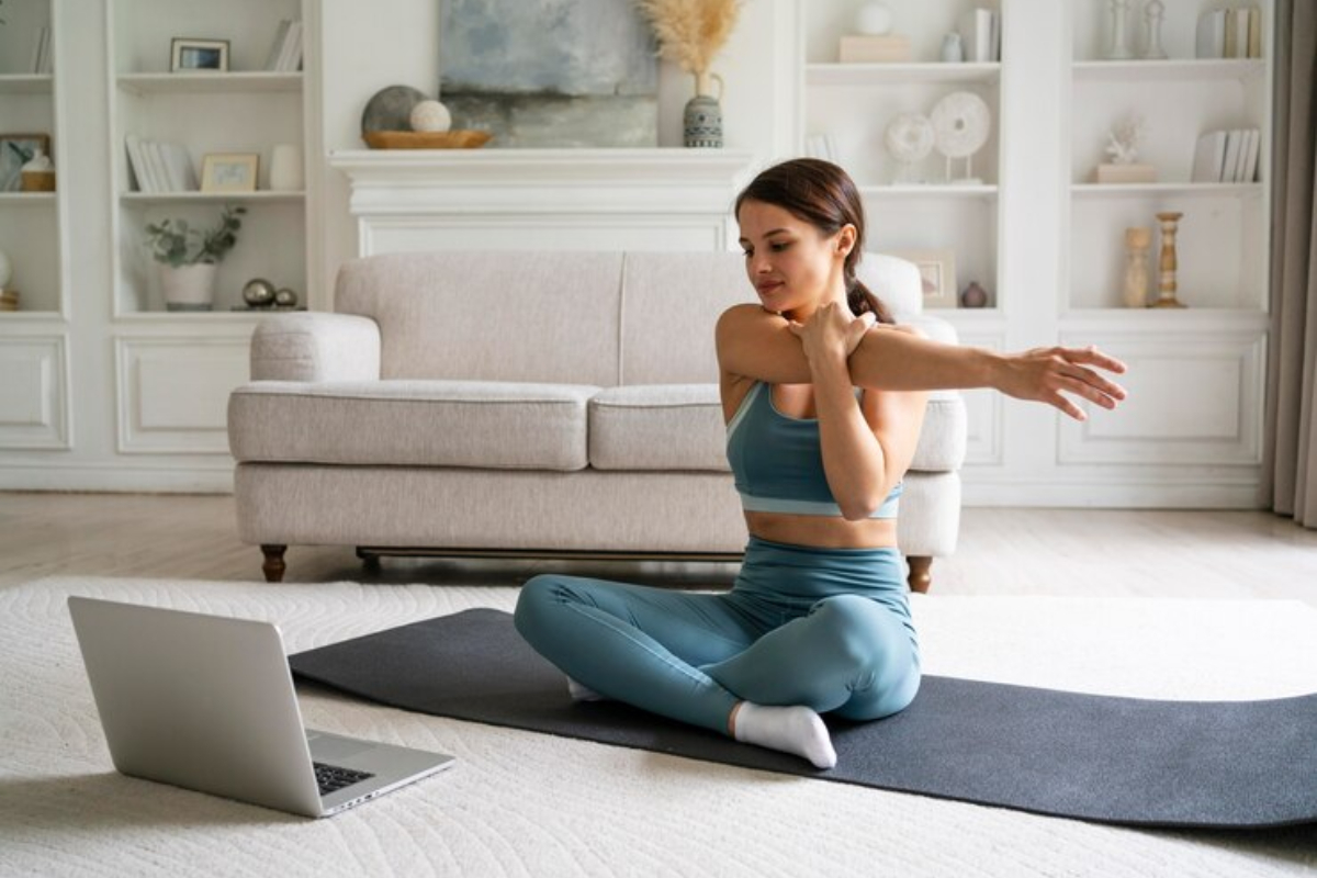 Vas a sudar con el reto de Daisy Keech en TikTok para fortalecer el abdomen  con solo 10 minutos diarios de ejercicios | Salud | La Revista | El Universo