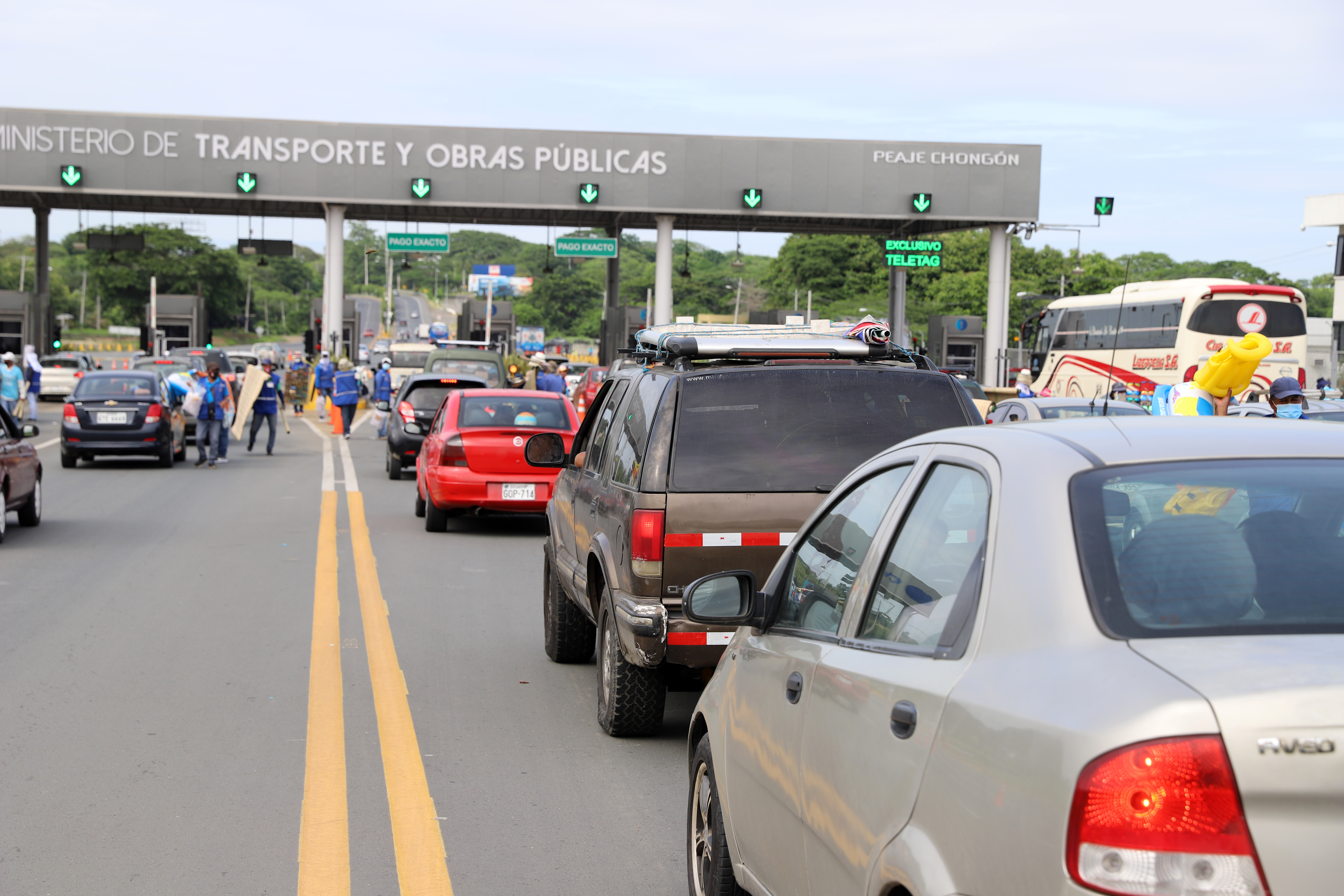 Restriccion Vehicular Por Placas En Las Vias Nacionales Entre El 1 Y El 4 De Abril Una De Las Medidas Tomadas Por El Coe Nacional Ecuador Noticias El Universo